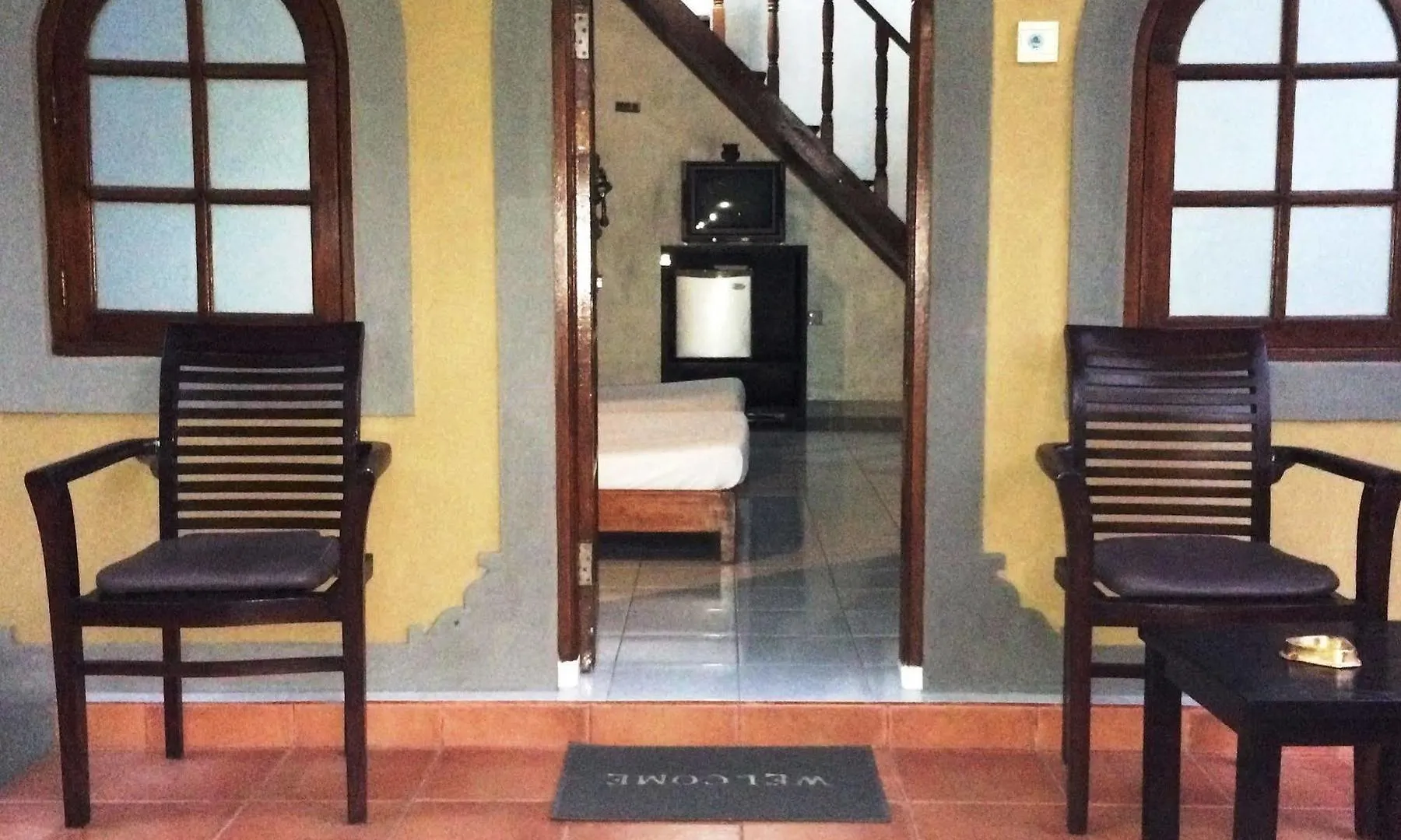 Suji Bungalow Kuta  2*, Kuta (Bali)
