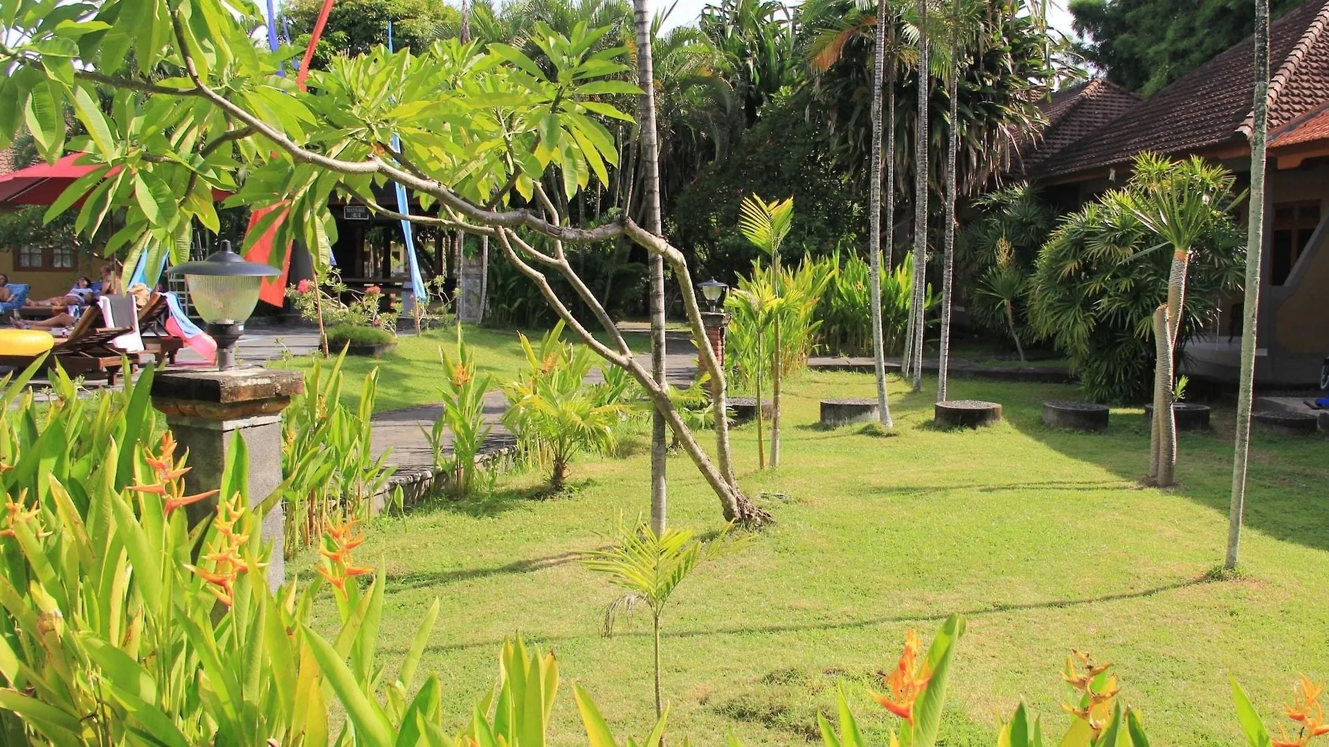 Suji Bungalow Kuta Lombok 2*,  Indonésie