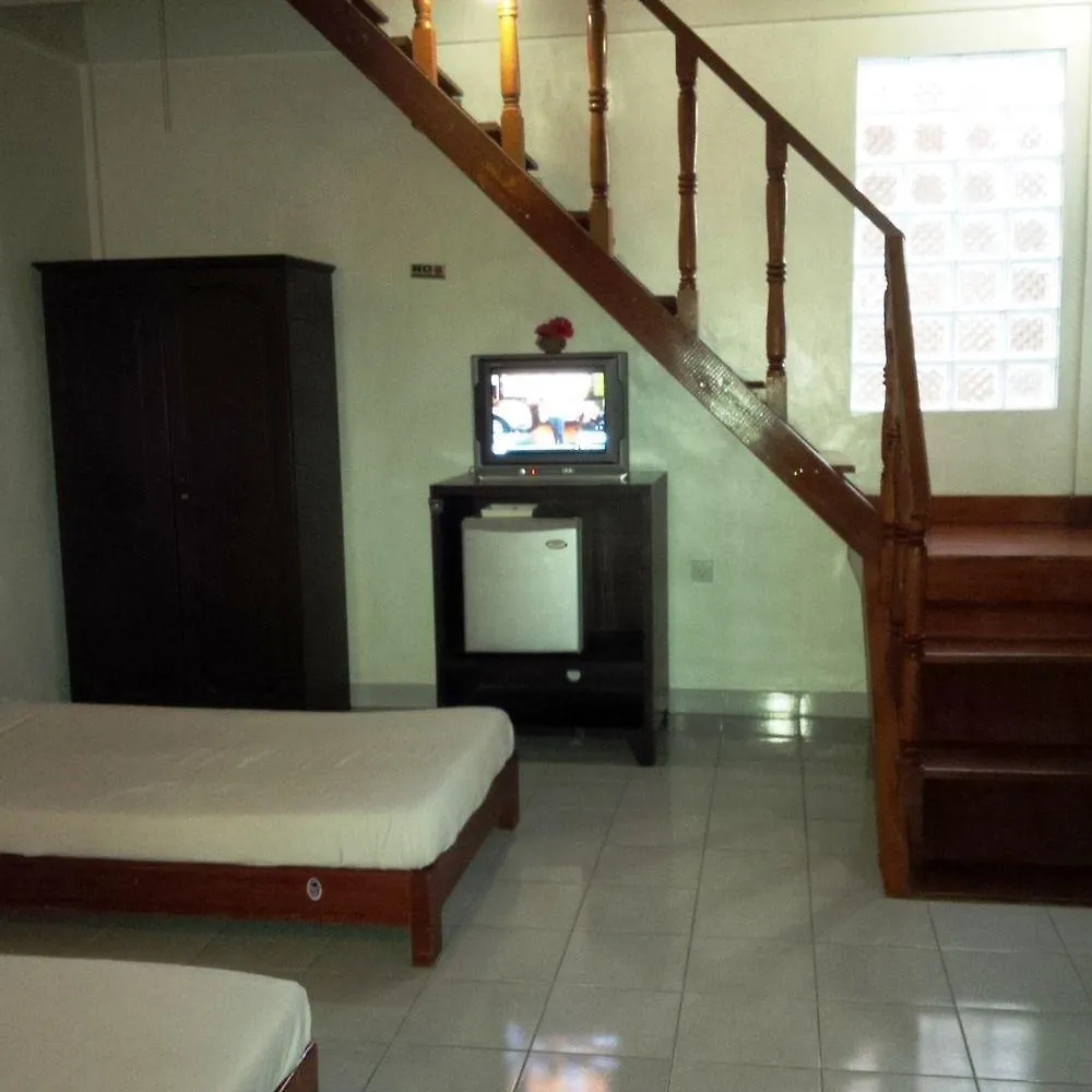 Suji Bungalow Kuta Lombok Maison d'hôtes