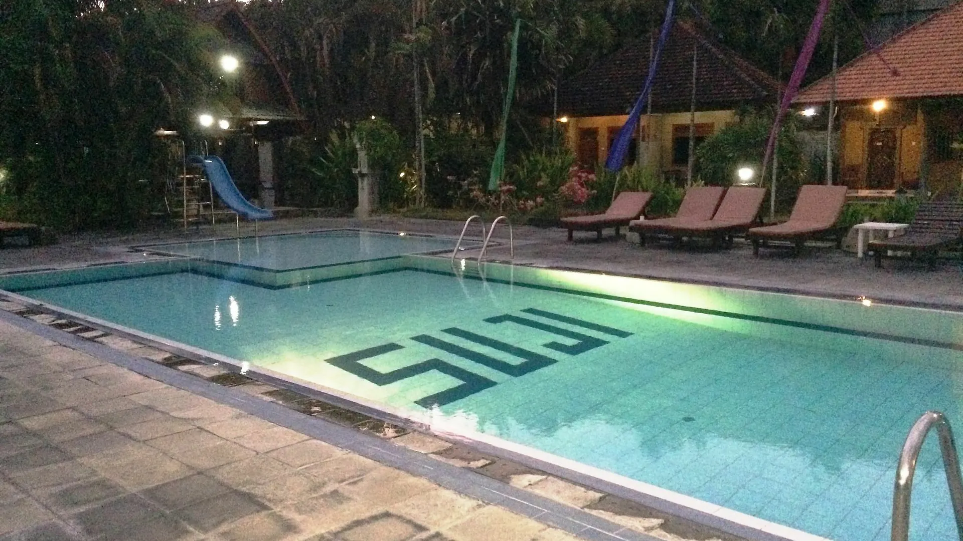 Suji Bungalow Kuta Lombok Indonésie